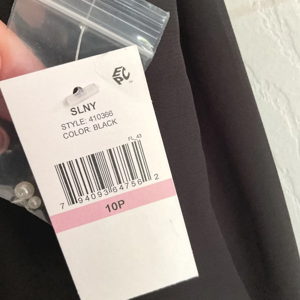 SLNY Black Chiffon Tiered Shift Dress Pearl Neckline Cutout 410366 Womens 10P - Picture 6 of 11